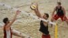Das Beachvolleyballfeld mit 3 Spielern auf dem Platz wird beheizt mit einer Schmid UTSR Heizung.